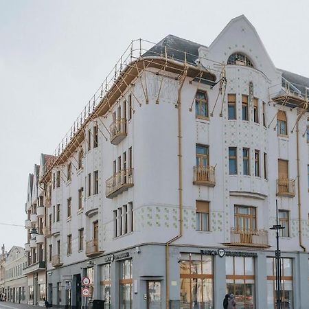 Apartament Ultracentral Alecsandri 1 Oradea Bagian luar foto