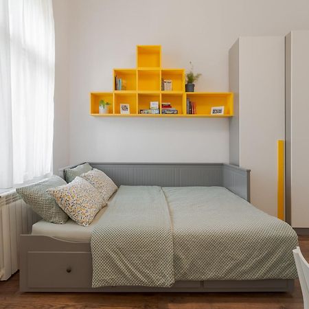 Apartament Ultracentral Alecsandri 1 Oradea Bagian luar foto